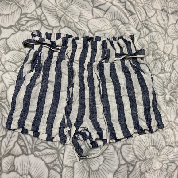 Indero Paperbag Waist Shorts - Picture 1 of 2
